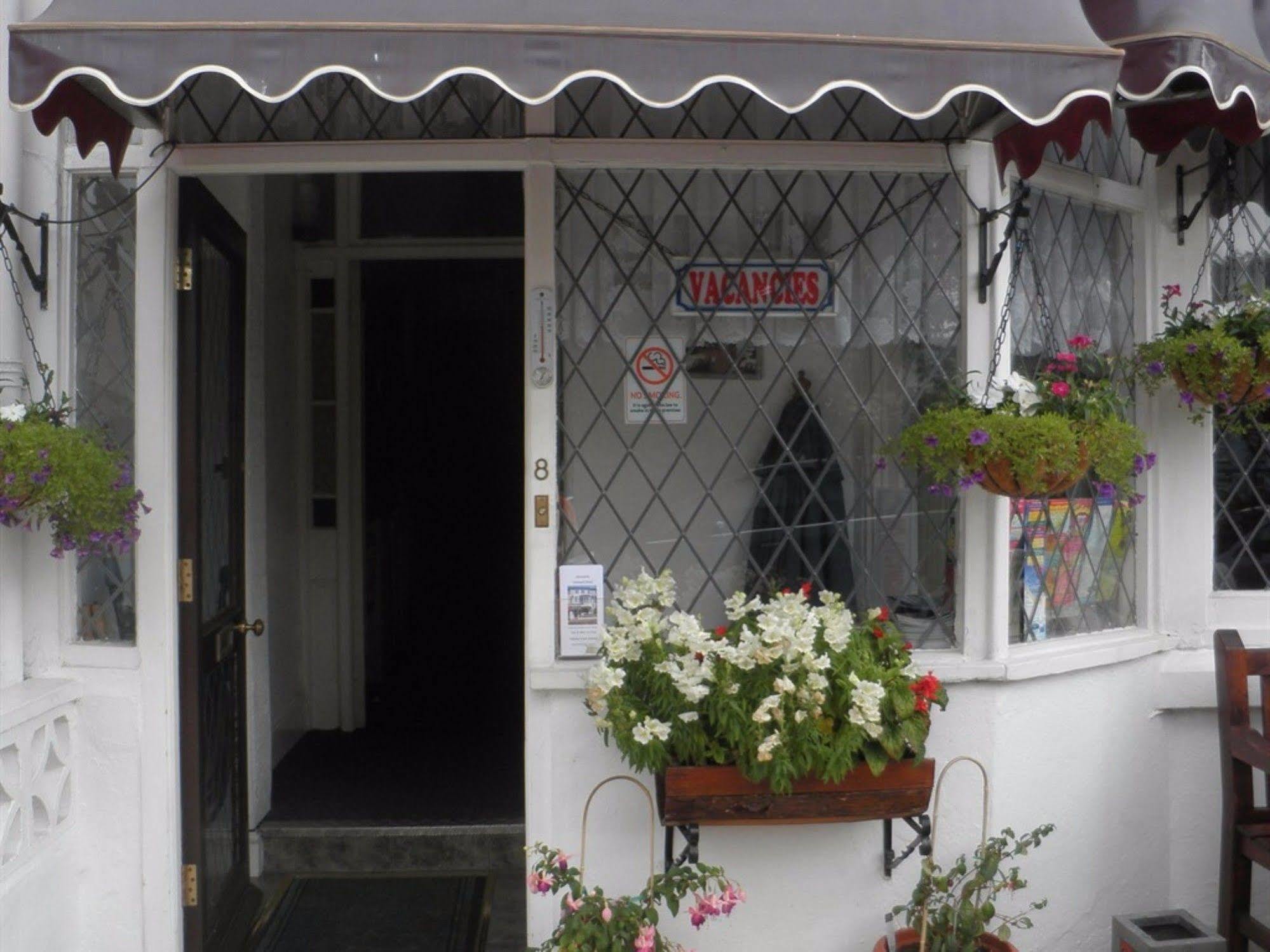 Jacaranda Hotel Paignton Exterior photo